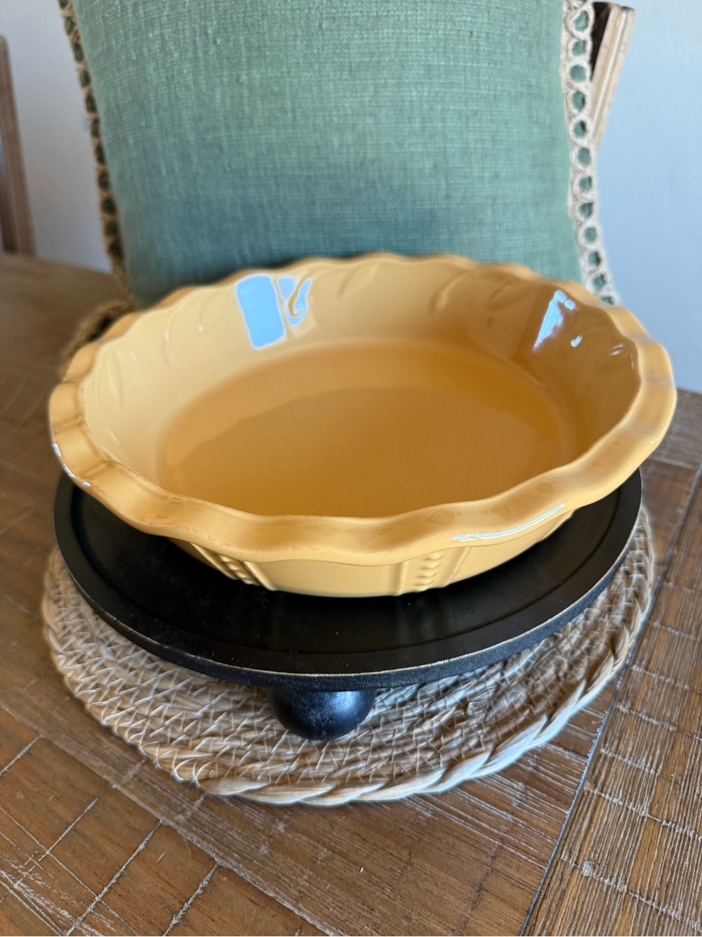 Signature Sorrento Yellow Stoneware Pie Dish Debby Segura Fall Decor 10"